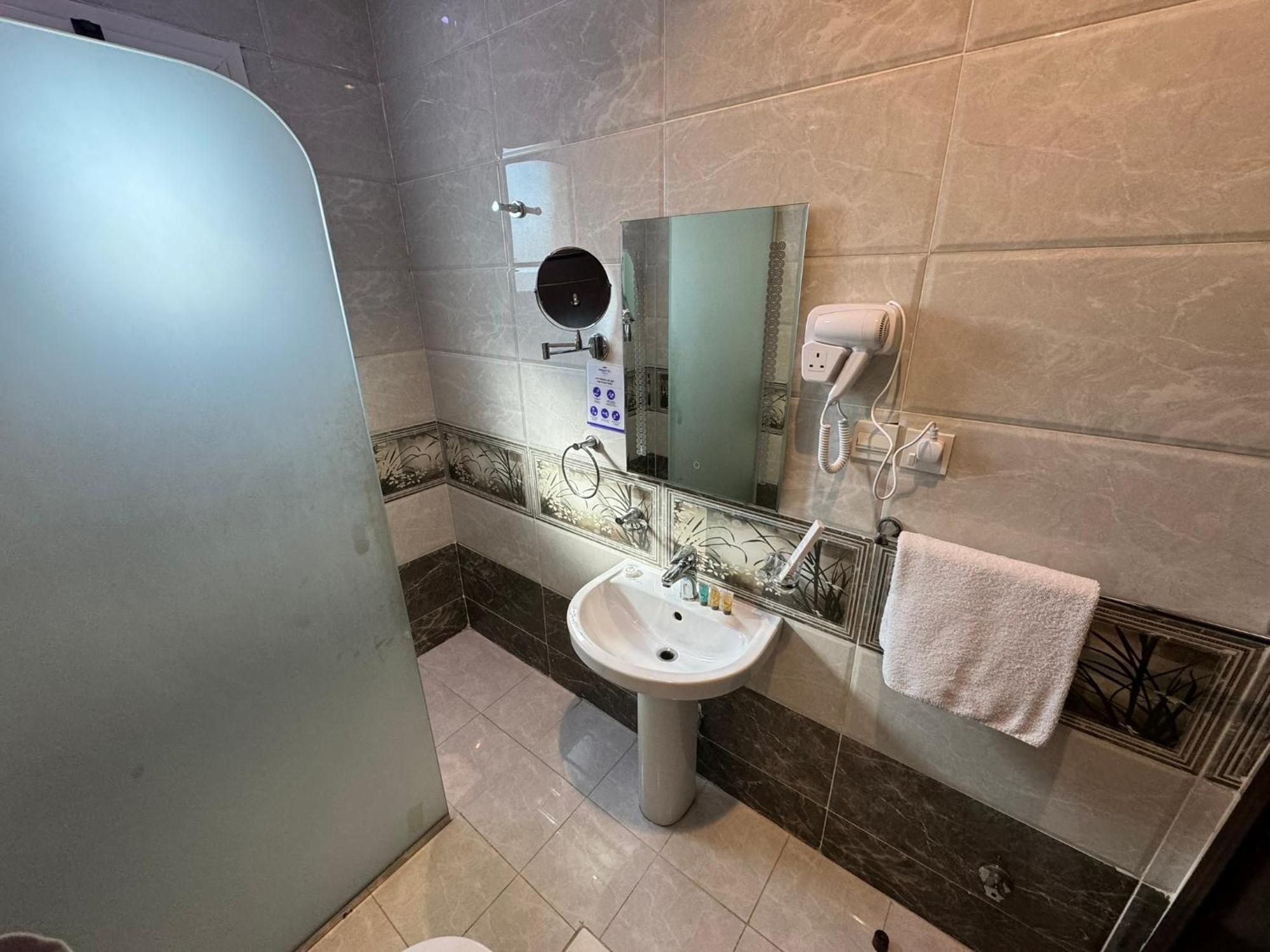 Primotel Suites As Salamah ジェッダ エクステリア 写真