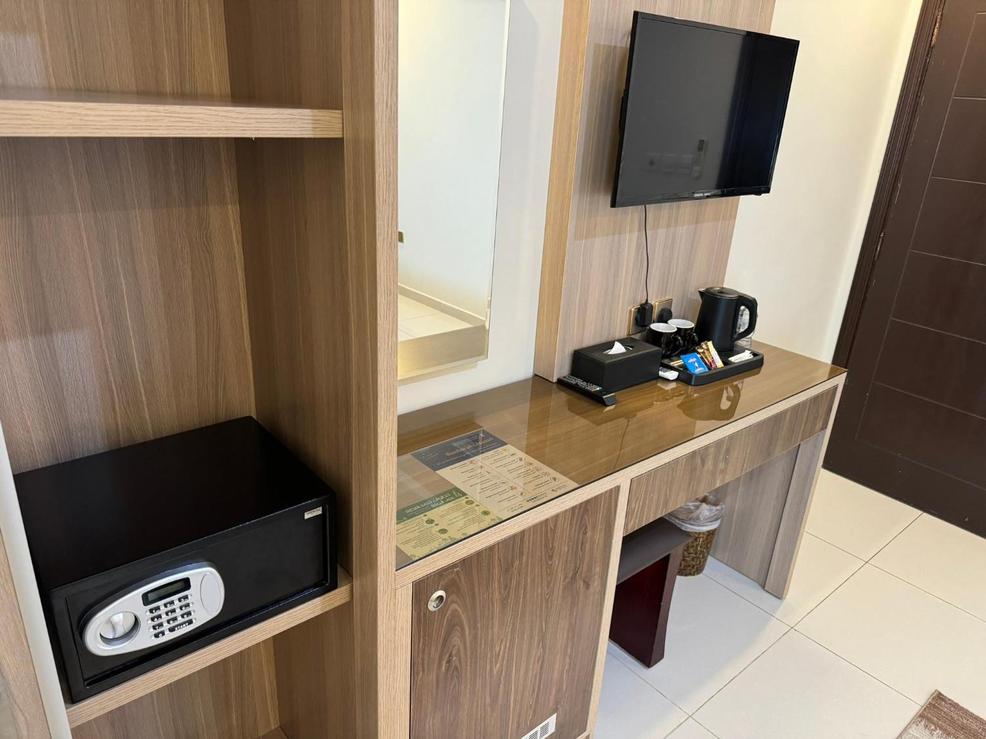 Primotel Suites As Salamah ジェッダ エクステリア 写真